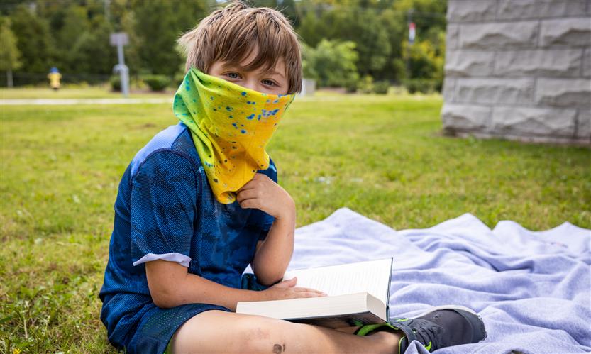 Students read books outside